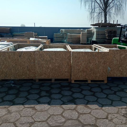 The Snow-Proof Greenhouse — house-shaped gable roof polycarbonate greenhouse